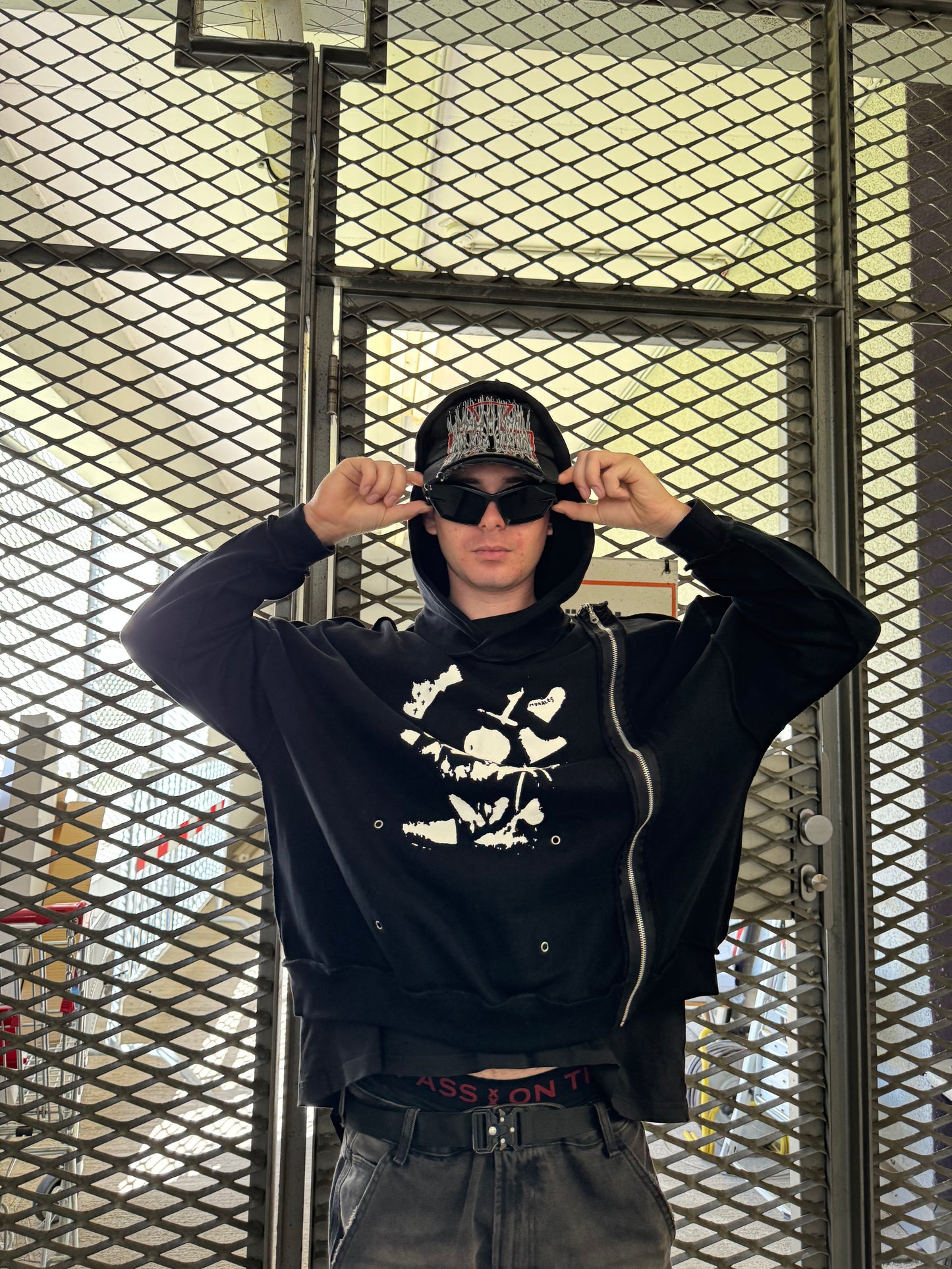 Morales Hoodie (Black)