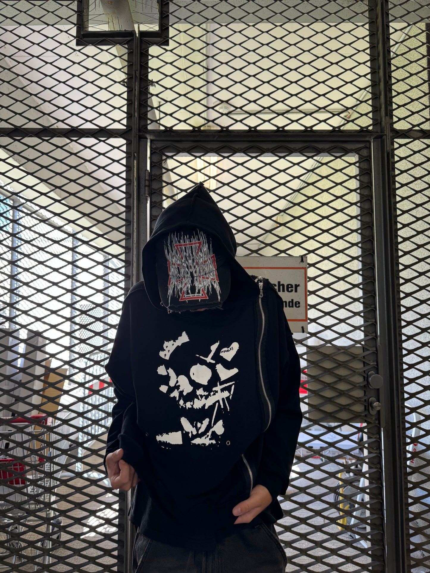 Morales Hoodie (Black)